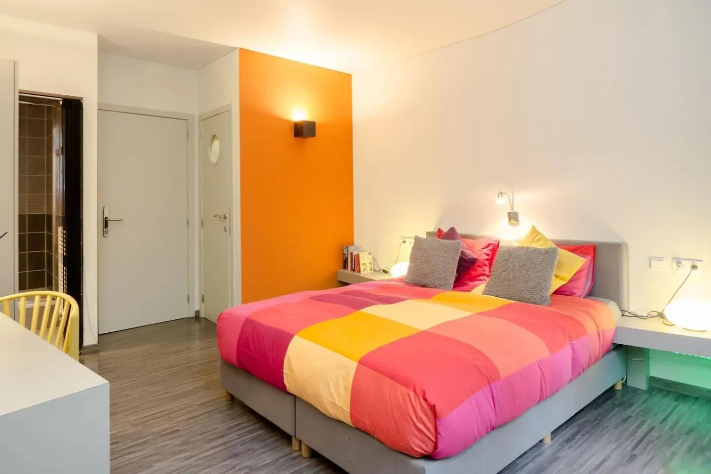 Bxlroom Guesthouse Brüssel